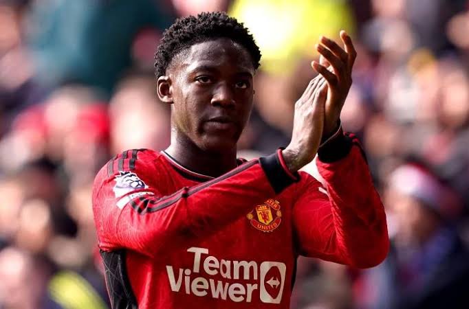 England Squad Hit by Injury Blow*