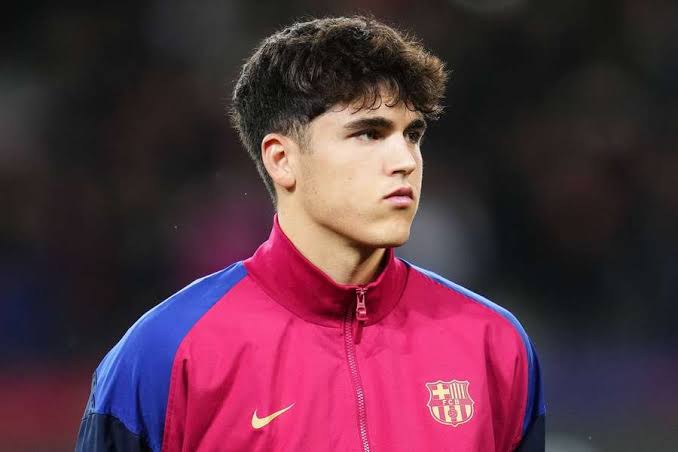 Pau Cubarsí Forced Off with Injury! 🇪🇸🤕