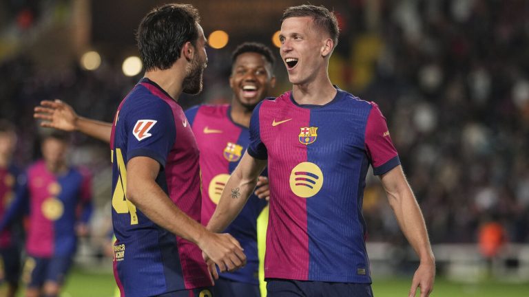 Barcelona Edge Mallorca 1-0 as Dani Olmo Keeps Title Hopes Alive