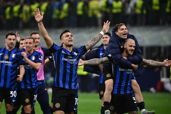 Inter Milan Edge Past Bayern to Reach Champions League Semi-Finals