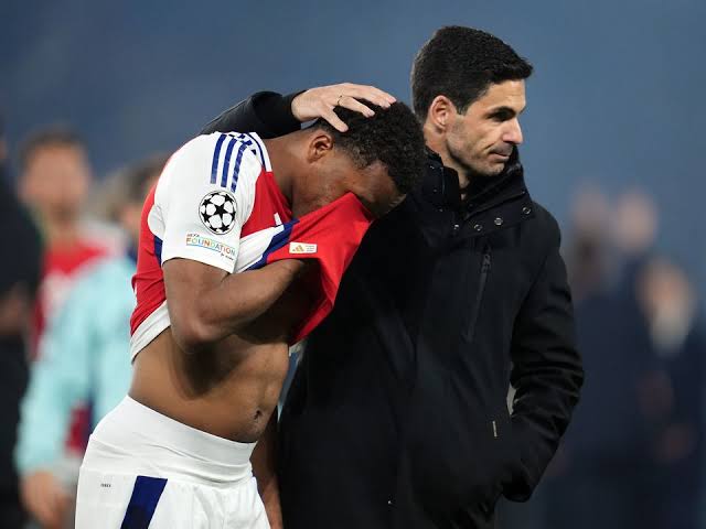 Arsenal End the Season Trophyless Despite Strong Campaign