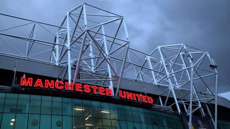 Manchester United’s Debt Surpasses £1BN Despite £160M Revenue Boost