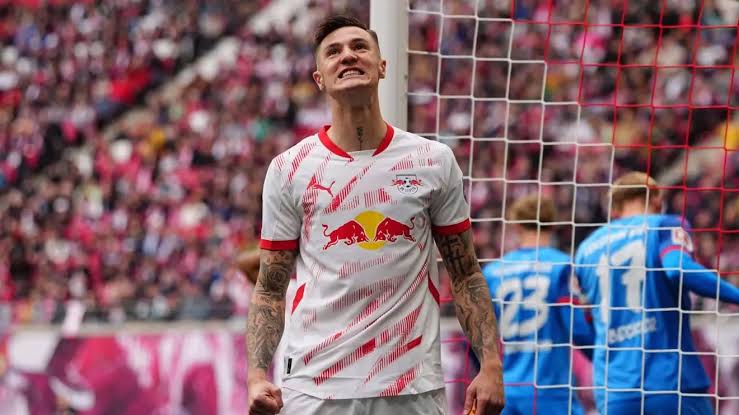 Newcastle Ready to Meet Fee for Benjamin Šeško as Manchester United Join the Race! 👀