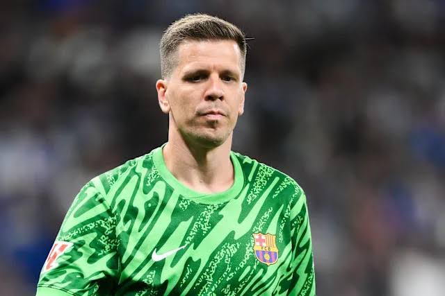 OFFICIAL: Wojciech Szczesny Signs New Deal with Barcelona Until 2027