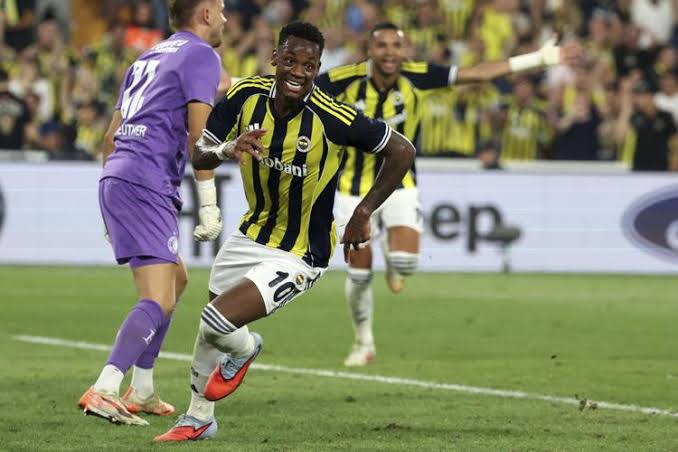 Fenerbahçe Reach Champions League Play-Off Final After Historic Comeback