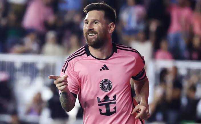 OFFICIAL: Lionel Messi Reaches His 50th Career Final! 🐐