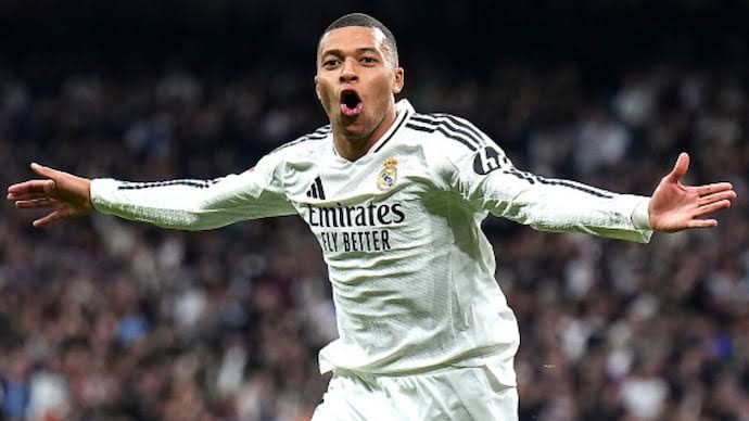 Mbappé Inspires 10-Man Real Madrid to 2–1 Victory Over Real Sociedad