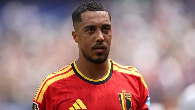 Youri Tielemans’ Respectful Exit from Aston Villa Speaks Volumes as Manchester United Secure Midfield Star