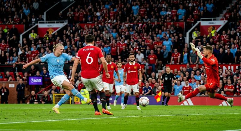 Manchester Derby Heartbreak: 10-Man Manchester City Edge Out United 1-0 at Old Trafford