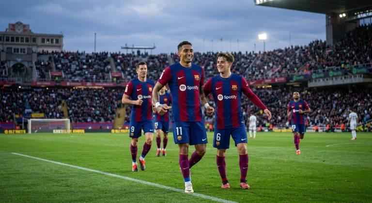Raphinha Hat-Trick Powers Barcelona to a 3-1 Away Victory Against Sevilla